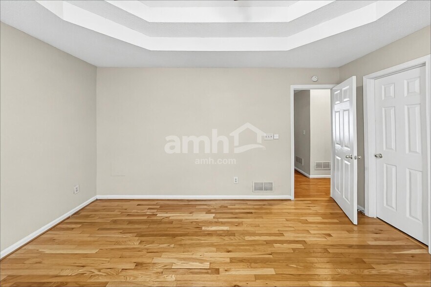Building Photo - 2262 Byron Ct SW