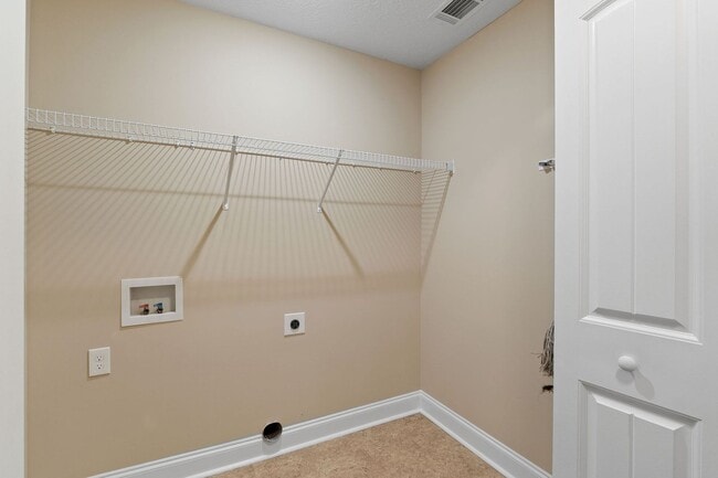 Building Photo - 473 Riley Ln