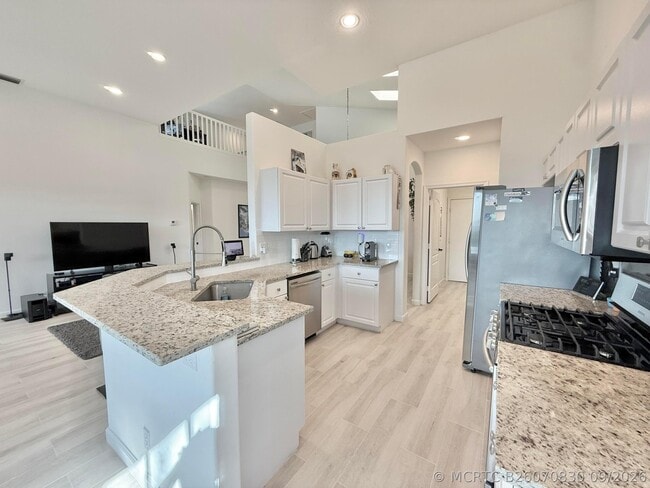 Building Photo - 46 Pinnacle Cove