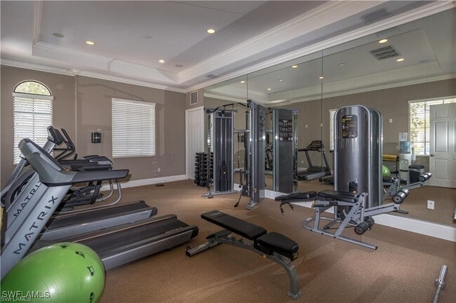 Building Photo - 9441 Sardinia Way