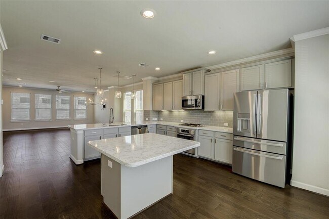 Building Photo - 10824 Brittmoore Oaks Pl