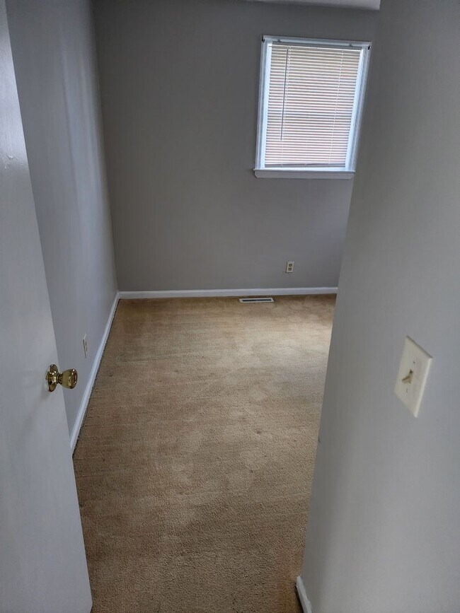 Building Photo - Senator Gasque Road Duplex