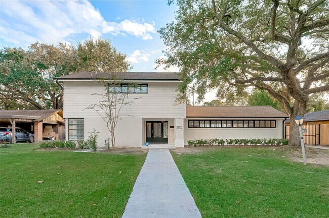 Primary Photo - 2509 Maroneal St