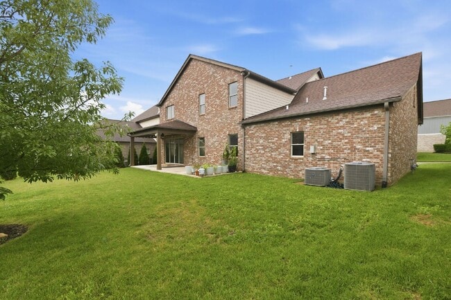 Building Photo - 790 Fontwell Ln