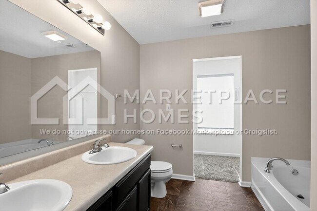 Building Photo - 2498 Apple Tree Ln