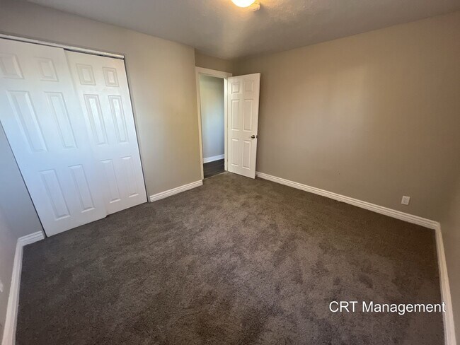 Building Photo - Freshly Updated 3-Bedroom, 1-Bathroom