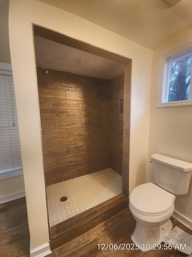 Building Photo - 2149 Texas Ave