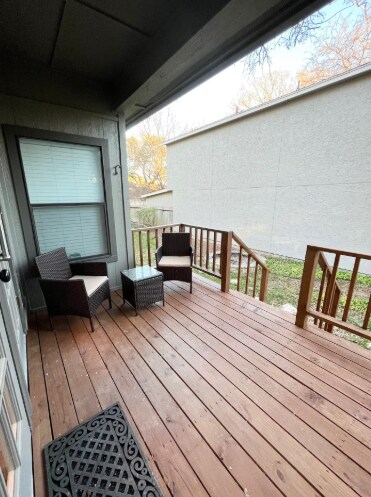 Building Photo - 15218 Bent Moss St