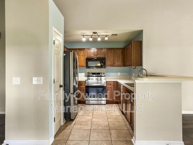 Building Photo - 72 Blue Jasmine Ln