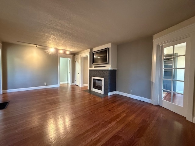 Building Photo - 1703 S Cedar St
