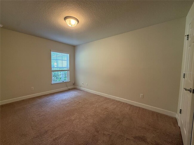 Building Photo - 12114 Tripletail Ln