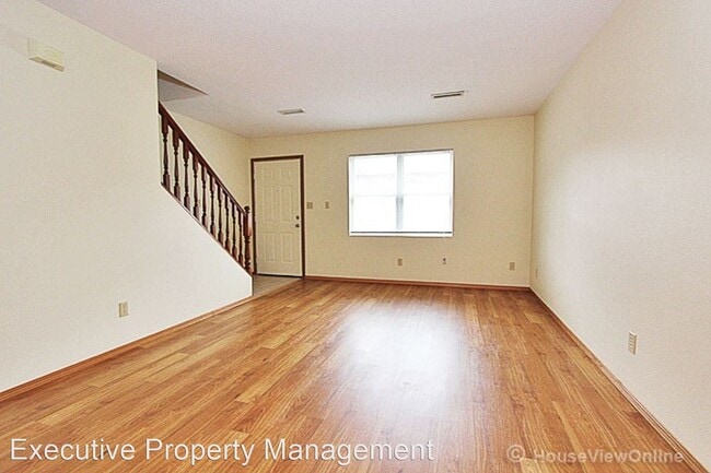 Building Photo - 1413 Brookshire Rd