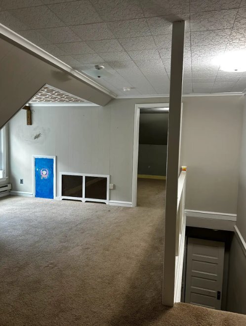 Building Photo - 807 N Irving Ave