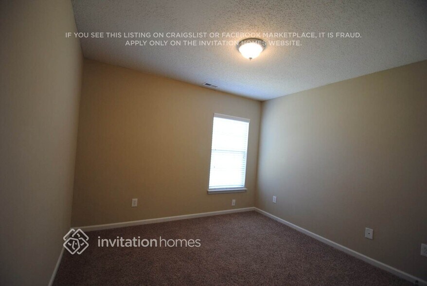 Building Photo - 2104 Pimpernel Rd