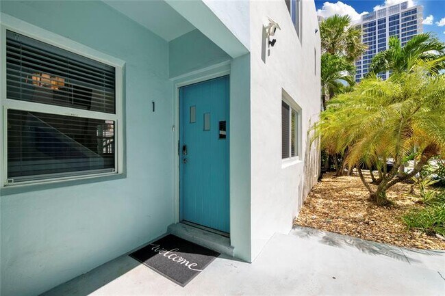 Building Photo - 3015 Seville St