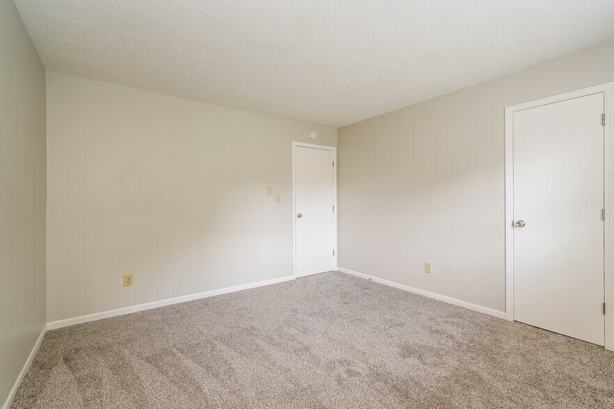 Building Photo - 3628 Valley Lake Dr