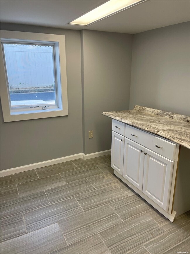 Building Photo - 3266 Brower Ave