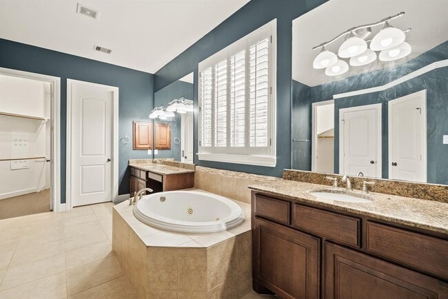 Building Photo - 6006 Madrone Meadow Dr