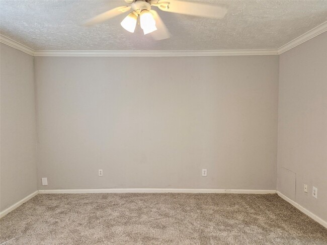 Building Photo - 13211 Whitchurch Way