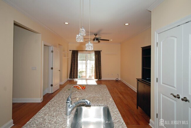 Building Photo - 32 Cinder Rd