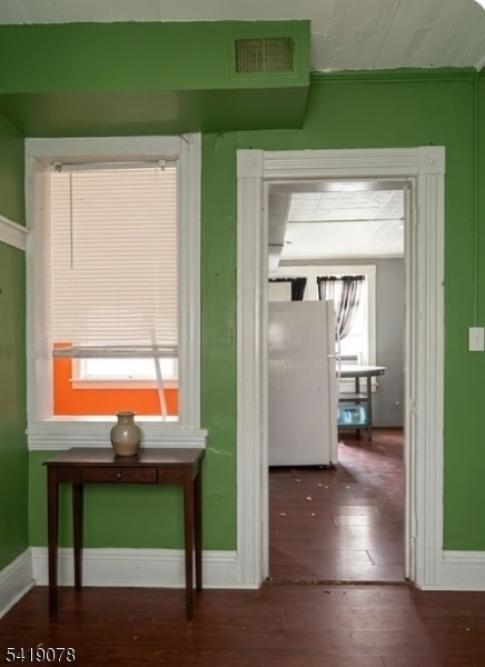 Building Photo - 73 4th St