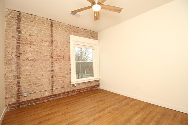 Building Photo - 2201 Lexington Ave