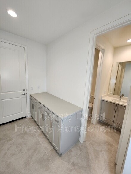 Building Photo - 43215 Passagio Lago Way