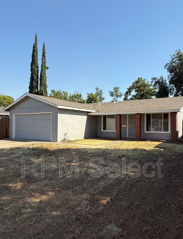 Building Photo - 8826 Grayling Way