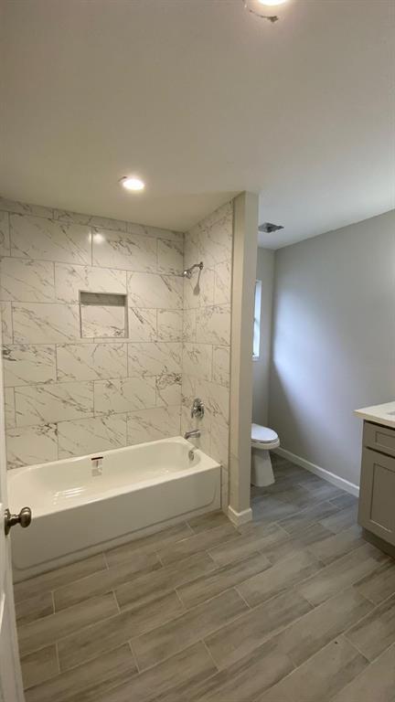 Building Photo - 2406 Rosemead Dr
