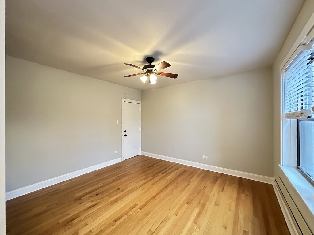 Building Photo - 618 W Patterson Ave