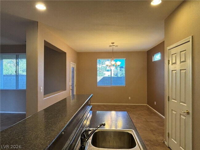 Building Photo - 9012 Vintage Wine Ave