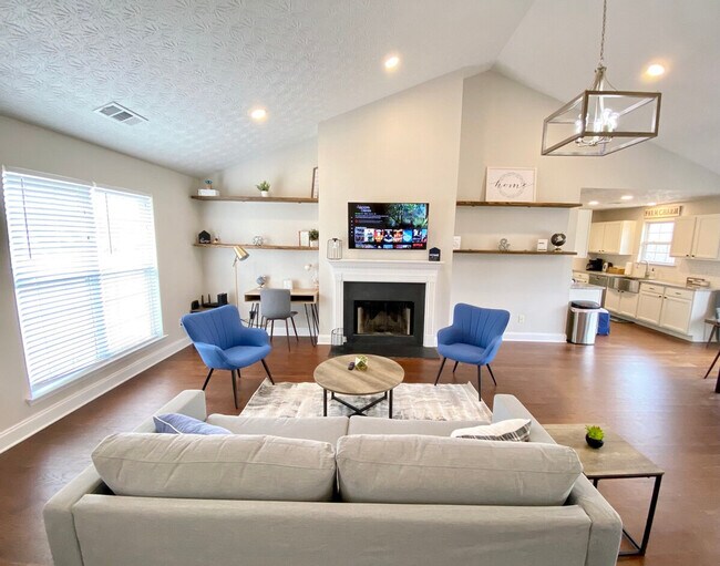 Building Photo - 4334 Todd Rd