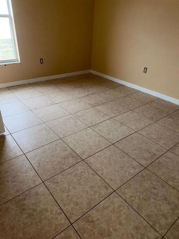 Building Photo - 8 Sawfish Ct