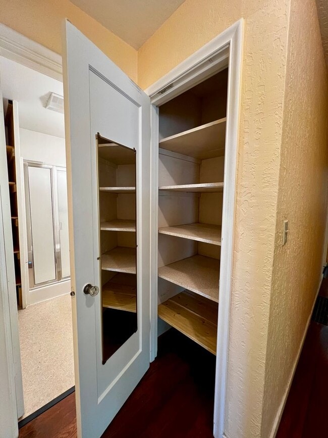 Building Photo - House in Yakima!