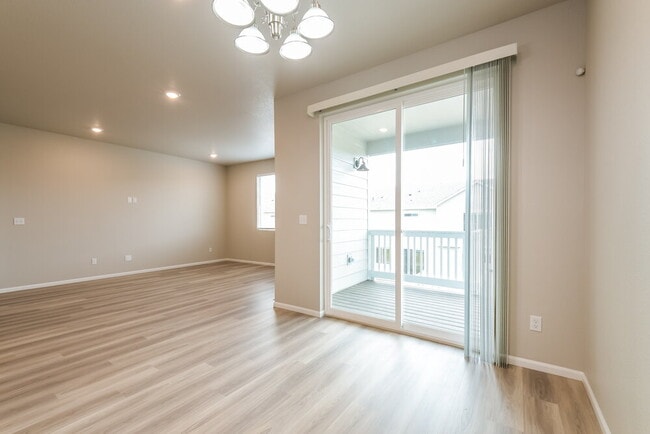 Building Photo - 9243 Salida St