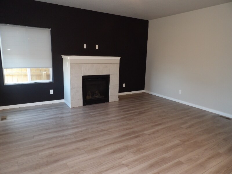 Building Photo - 10496 Kalama Dr