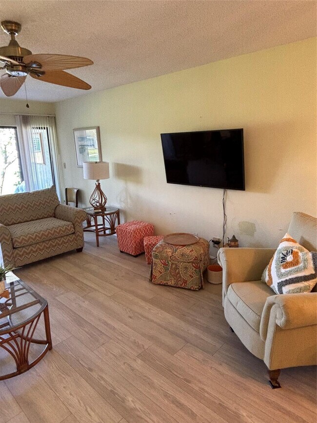 Building Photo - 175 SE St Lucie Blvd