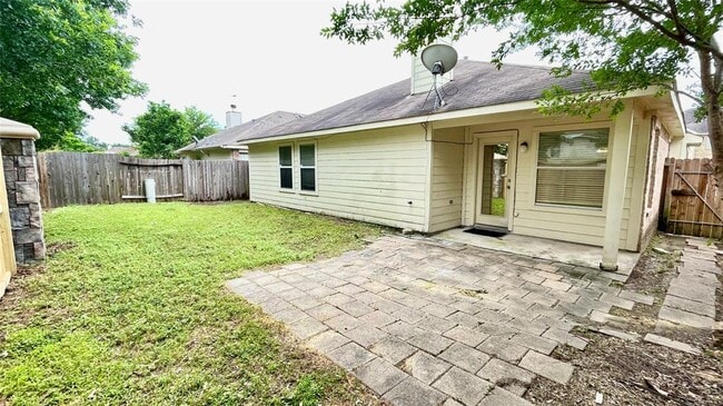 Building Photo - 21565 Duke Alexander Dr