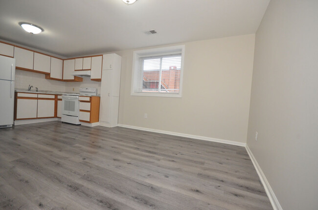 Kitchen/Dining - 416 Church St