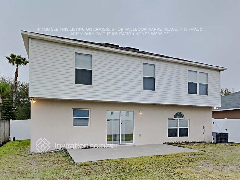 Building Photo - 12741 Kings Lake Dr