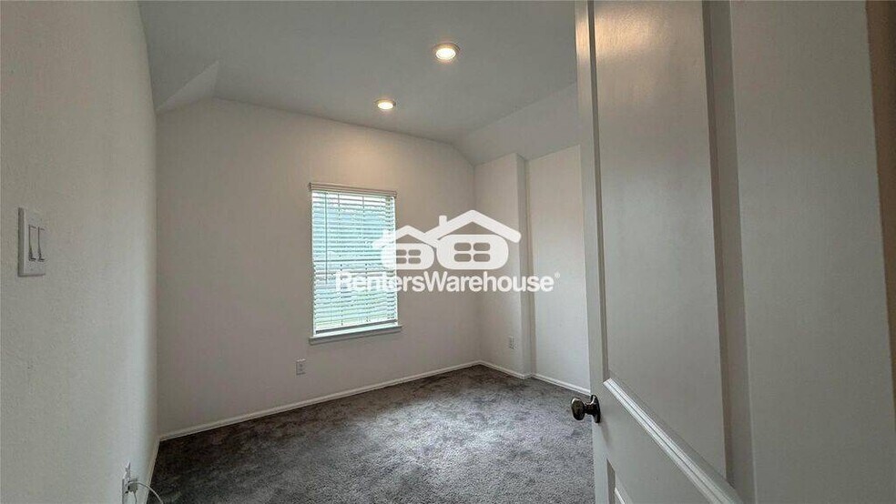 Building Photo - 9323 Darby Knoll Wy