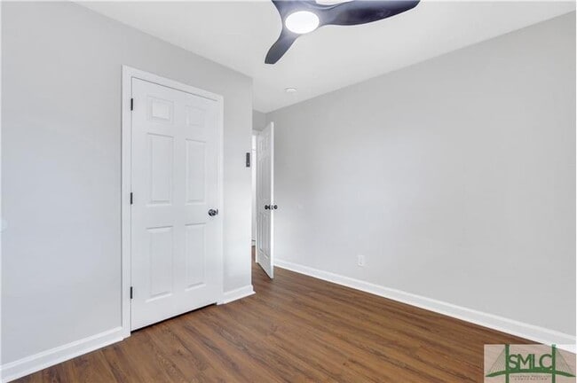 Building Photo - 206 Seminole St