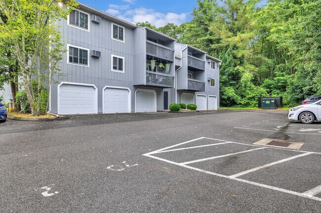 Primary Photo - 72 Buddington Rd