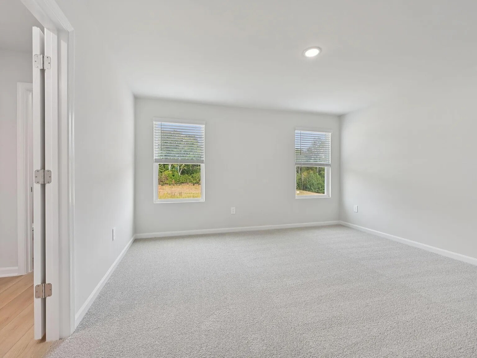 Building Photo - 1029 Winding Spg Dr