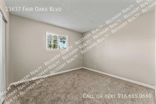 Building Photo - 13637 Fair Oaks Blvd