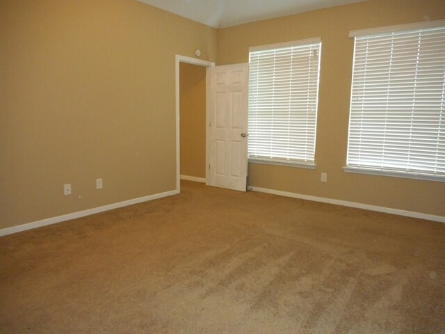 Building Photo - 22806 Tara Way Dr