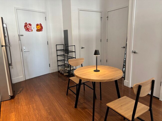 Building Photo - 217 Newark Ave