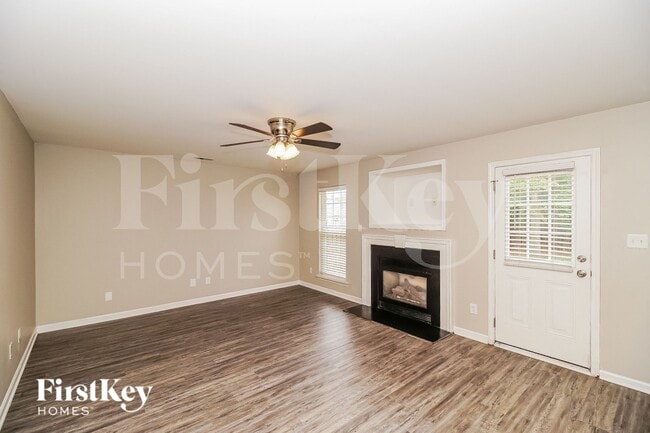 Building Photo - 234 Royalton Rd