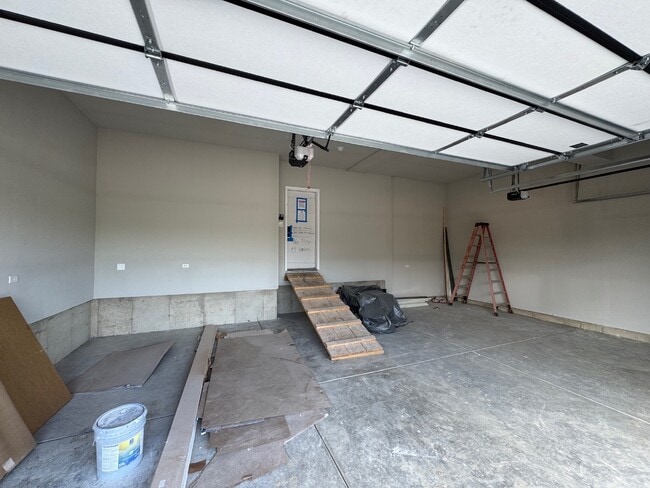 Building Photo - 12424 Limerick Ln