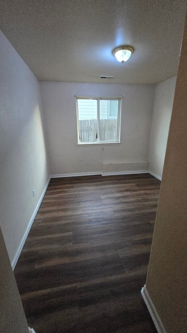 Building Photo - 4304 Lipan St